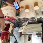 Laurent Chalumeau shows how a pro handles a signing line.